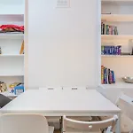 Well-Connected 2Bd Flat In Elephant & Castle